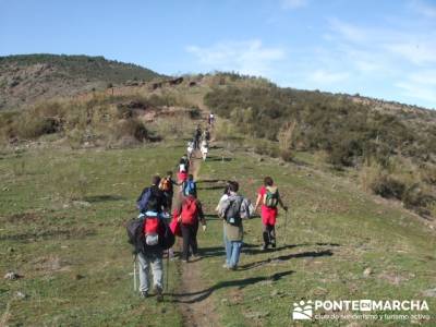 Ascensión al Poblado del Atazar- Senda Genaro GR300 - excursiones y trekking; puente constitucion; 